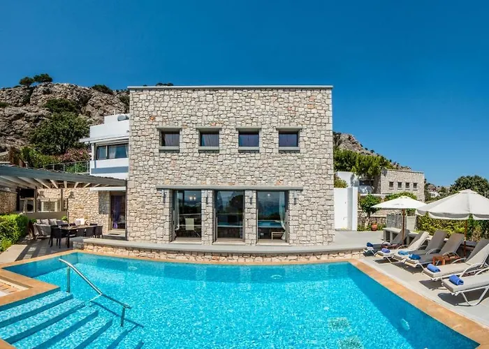 فيلة Costamare - Enjoy Lazy Days On The Private Pool-jacuzzi *