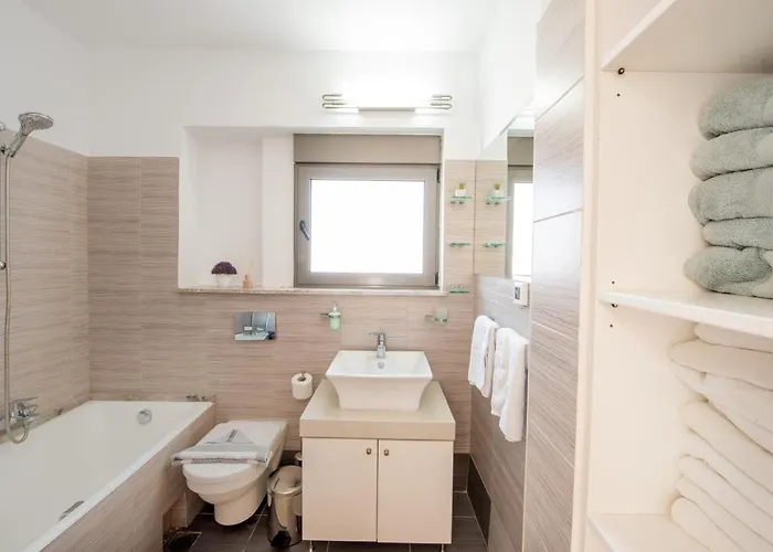 فيلة Costamare - Enjoy Lazy Days On The Private Pool-jacuzzi *