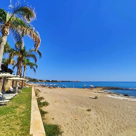 Villa Costamare - Enjoy Lazy Days On The Private Pool-Jacuzzi