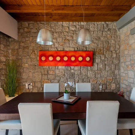 Costamare - Enjoy Lazy Days On The Private Pool-jacuzzi Vilă Pefki