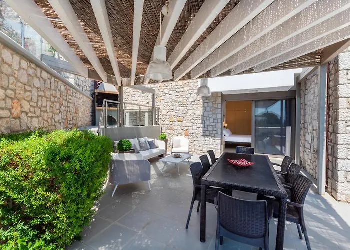 Costamare - Enjoy Lazy Days On The Private Pool-jacuzzi