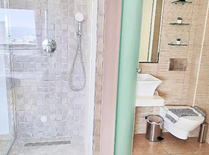 Costamare - Enjoy Lazy Days On The Private Pool-jacuzzi Villa Pefki