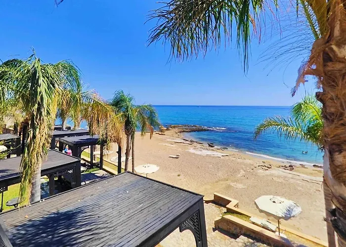 Costamare - Enjoy Lazy Days On The Private Pool-jacuzzi *