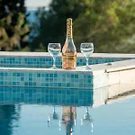 Costamare - Enjoy Lazy Days On The Private Pool-jacuzzi *