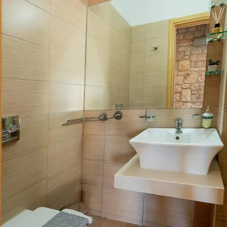 Villa Costamare - Enjoy Lazy Days On The Private Pool-Jacuzzi * Pefki (Rhodes)