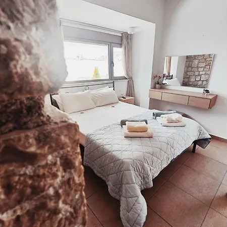 Villa Villa Costamare - Enjoy Lazy Days On The Private Pool-Jacuzzi *